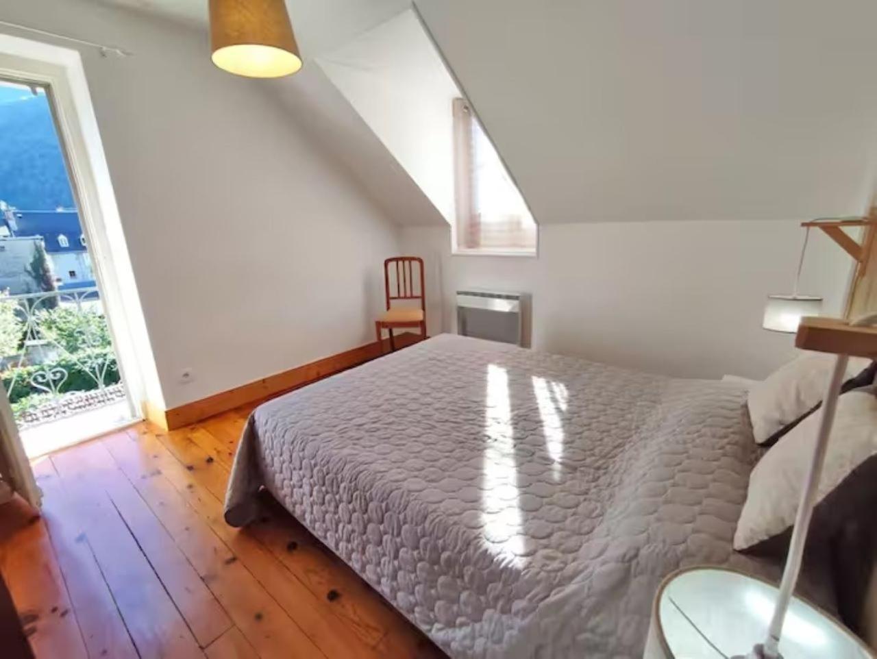 Apartamento L'Alexiane, Centre Luchon, Parking Gratuit, Wifi Bagnères-de-Luchon Exterior foto