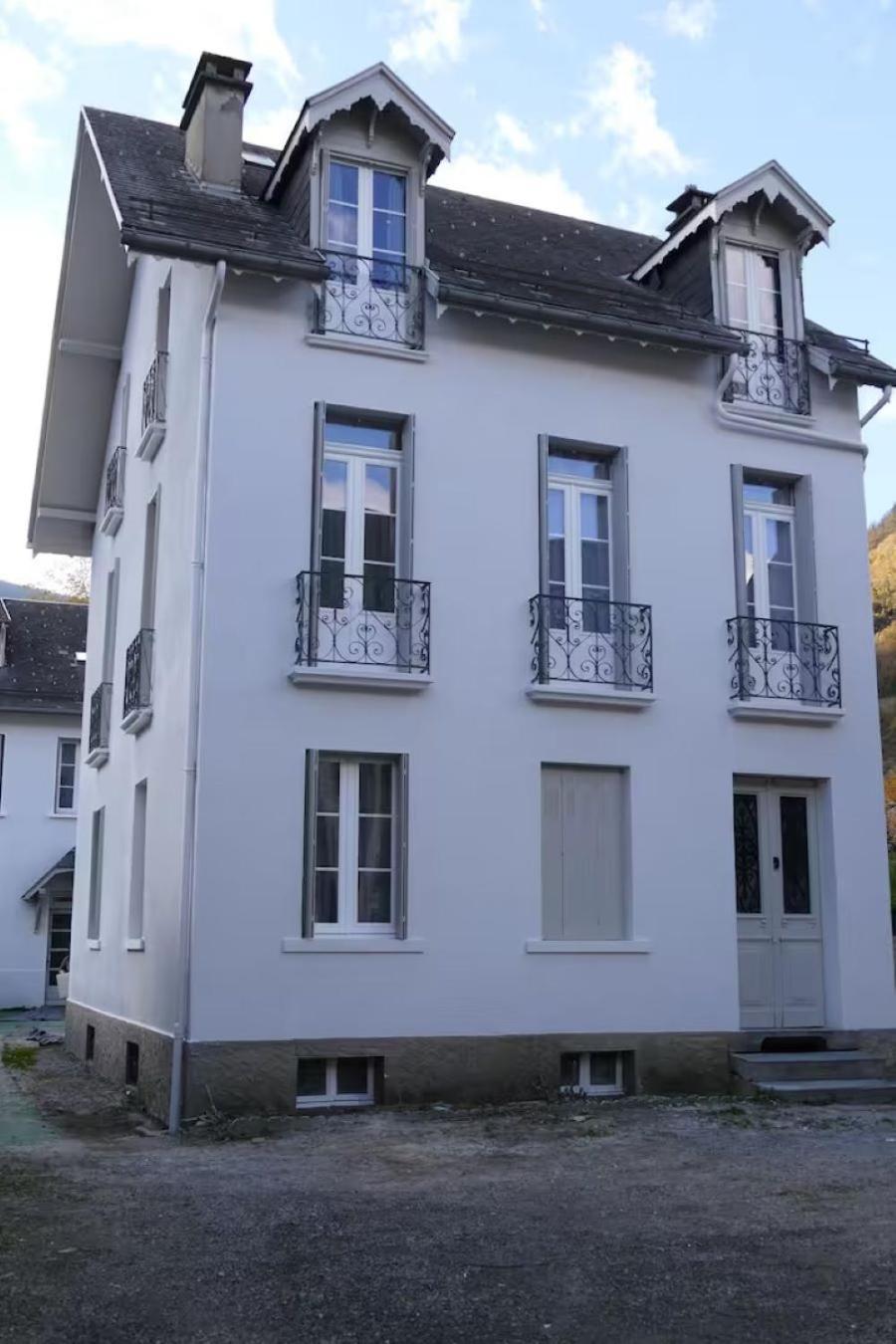 Apartamento L'Alexiane, Centre Luchon, Parking Gratuit, Wifi Bagnères-de-Luchon Exterior foto